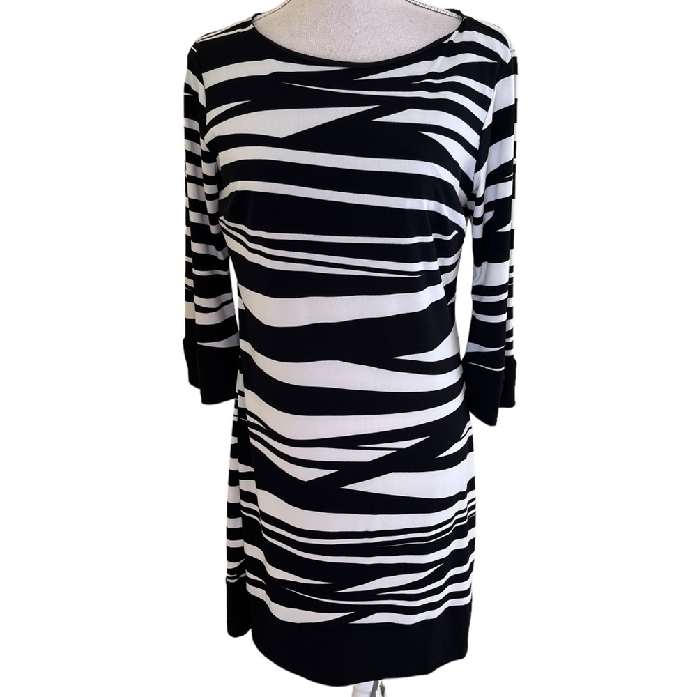 Enfocus Studio Black and White Wavy Line Jersey Knit Dress 14